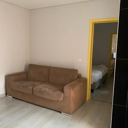 Dos Avos פיגואיירה דה פוז